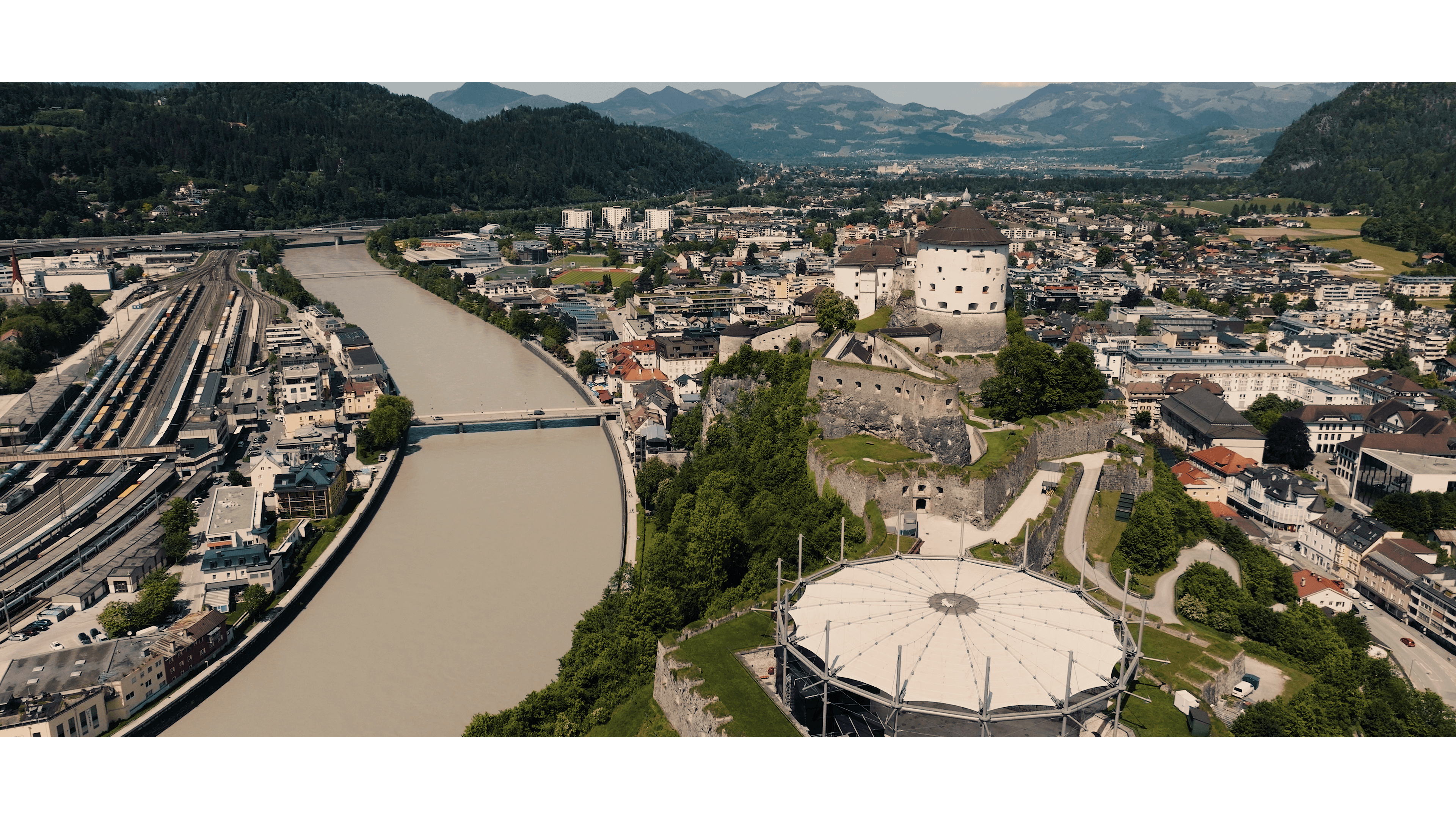 6315-Stadtwerke-Kufstein-Imagefilm-FIN.00_01_37_02.Still006.png